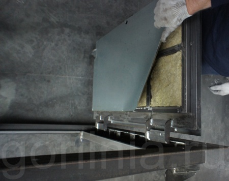 Напольный люк Стелс-У 600*1200п уголок утепленный образец